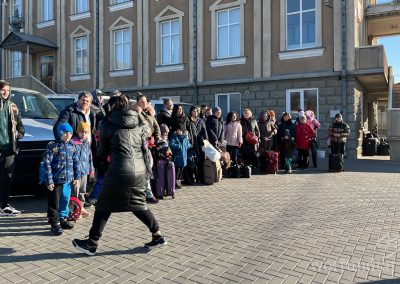 Aid-for-Ukrainian_refugees-in-Moldova_departure_wortundtat_emergency_aid_Gloria_Republic-of-Moldova