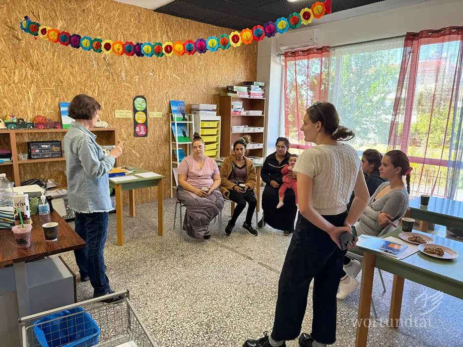 DEICHMANN-Stiftung | Petalouda Griechenland – Angebote für Familien – Eltern lernen mit