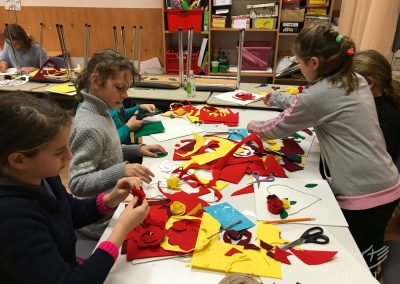 Children crafts with felt