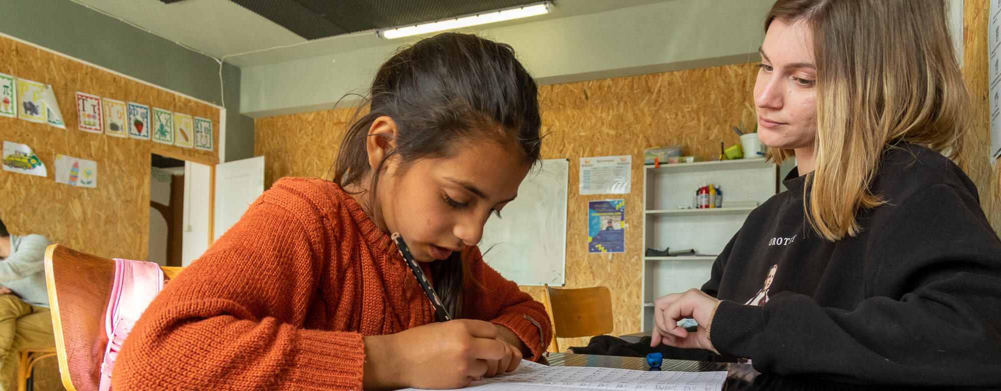 Uebergabe-von-Lebensmitteln_Spenden-fuer-Republik-Moldau_wortundtat_Soziales__beschn_header